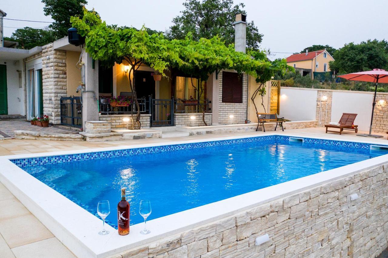 Country House Korlat 벤코바츠 외부 사진
